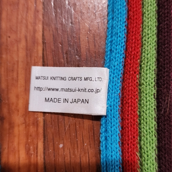 Multi color scarf - Picture 3 of 3